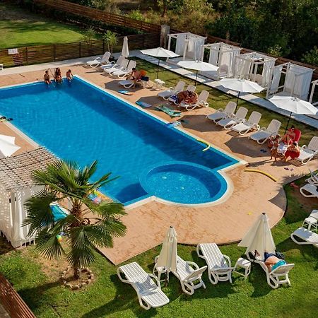 Menada Rocamar Apartments ซาเรโว ภายนอก รูปภาพ