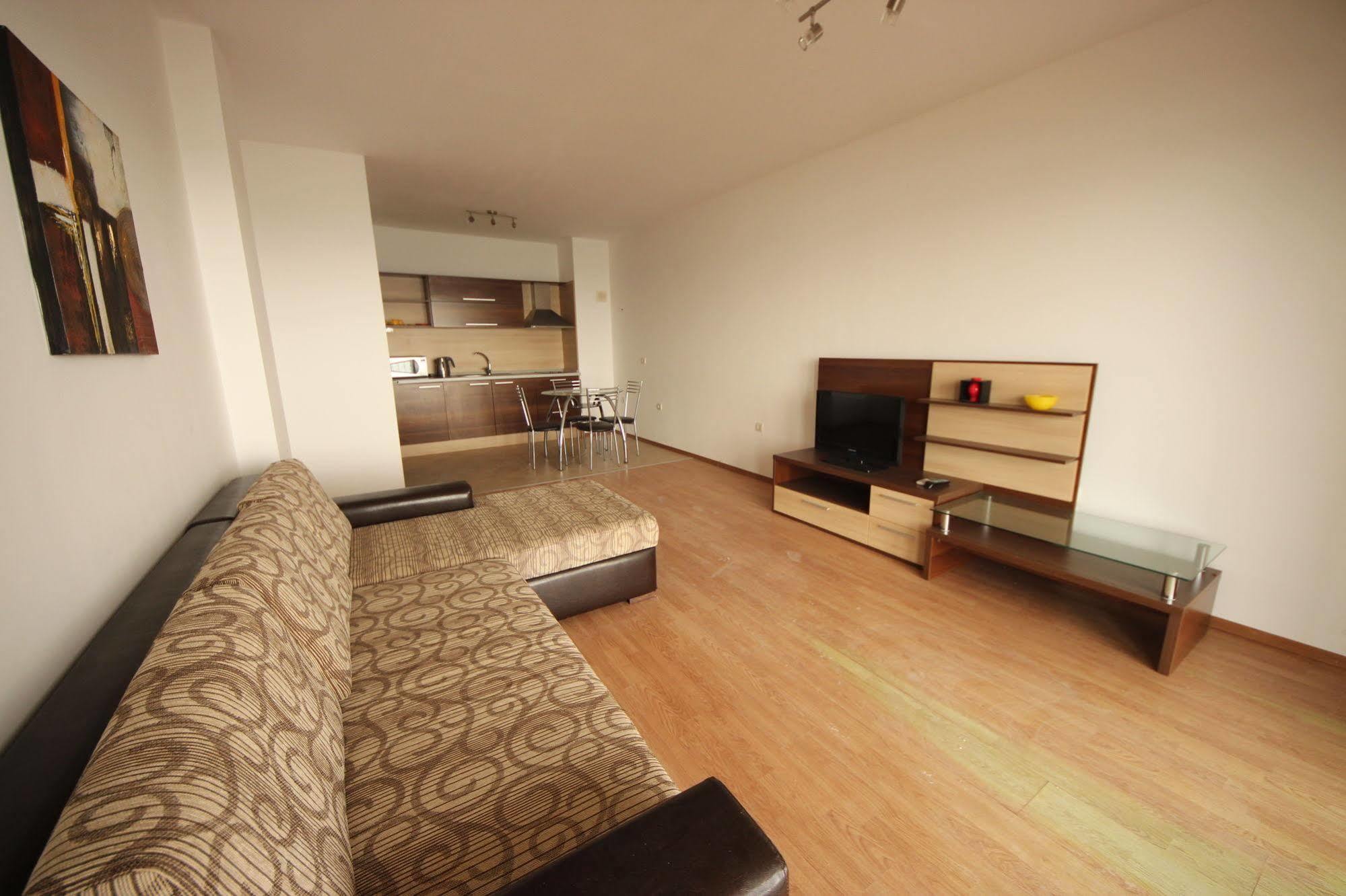 Menada Rocamar Apartments ซาเรโว ภายนอก รูปภาพ