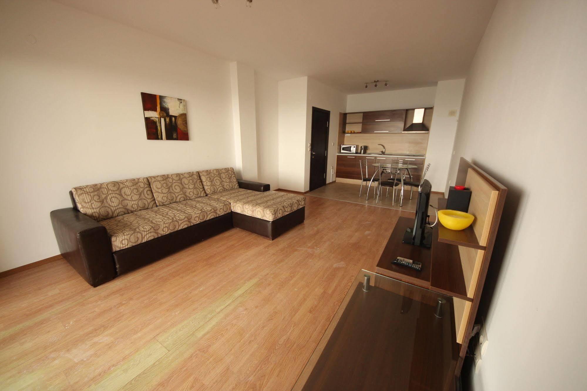 Menada Rocamar Apartments ซาเรโว ภายนอก รูปภาพ
