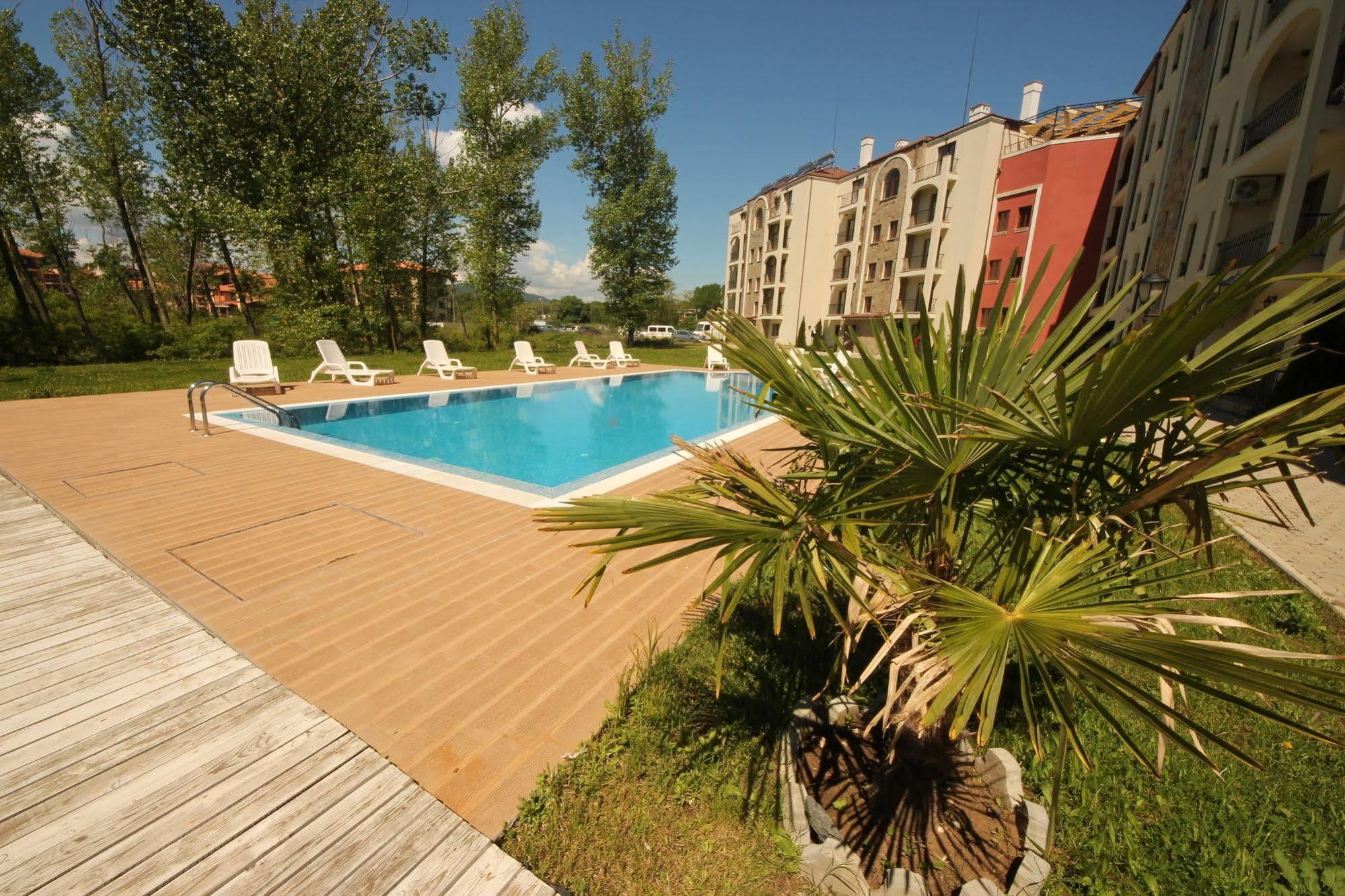 Menada Rocamar Apartments ซาเรโว ภายนอก รูปภาพ