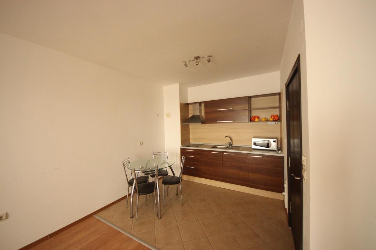 Menada Rocamar Apartments ซาเรโว ภายนอก รูปภาพ